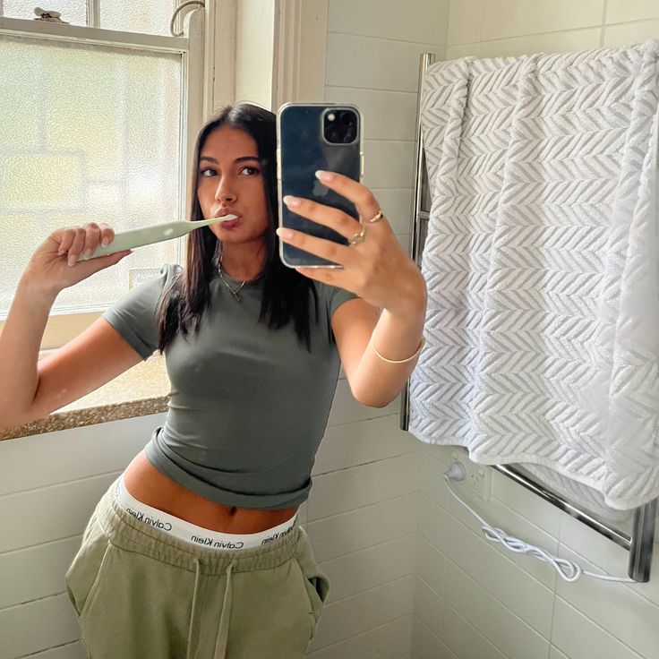 U-Bright ProClean Smart Ultrasonic Toothbrush - GREENCHOICE